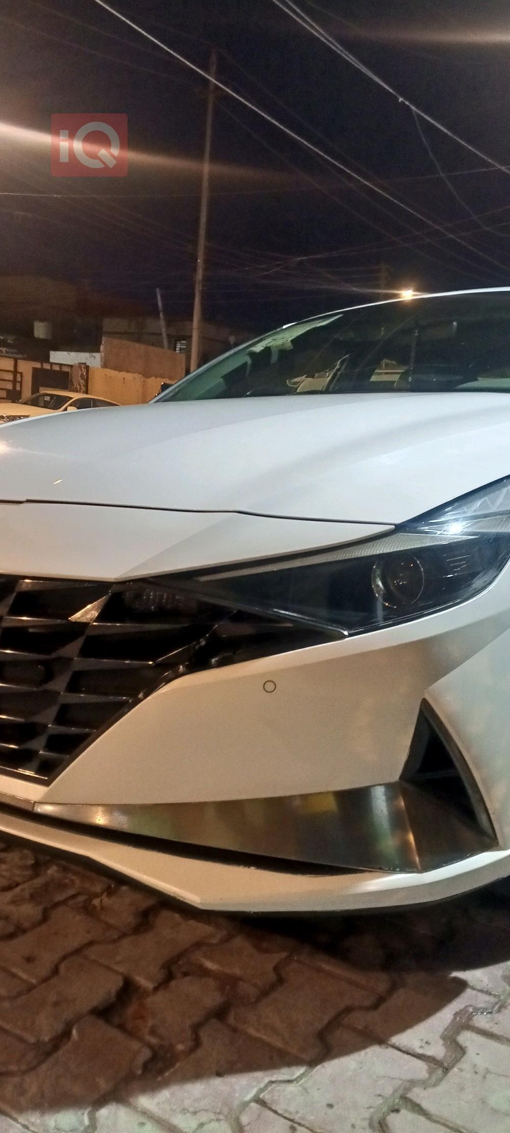 هیوندای ئەلەنترا